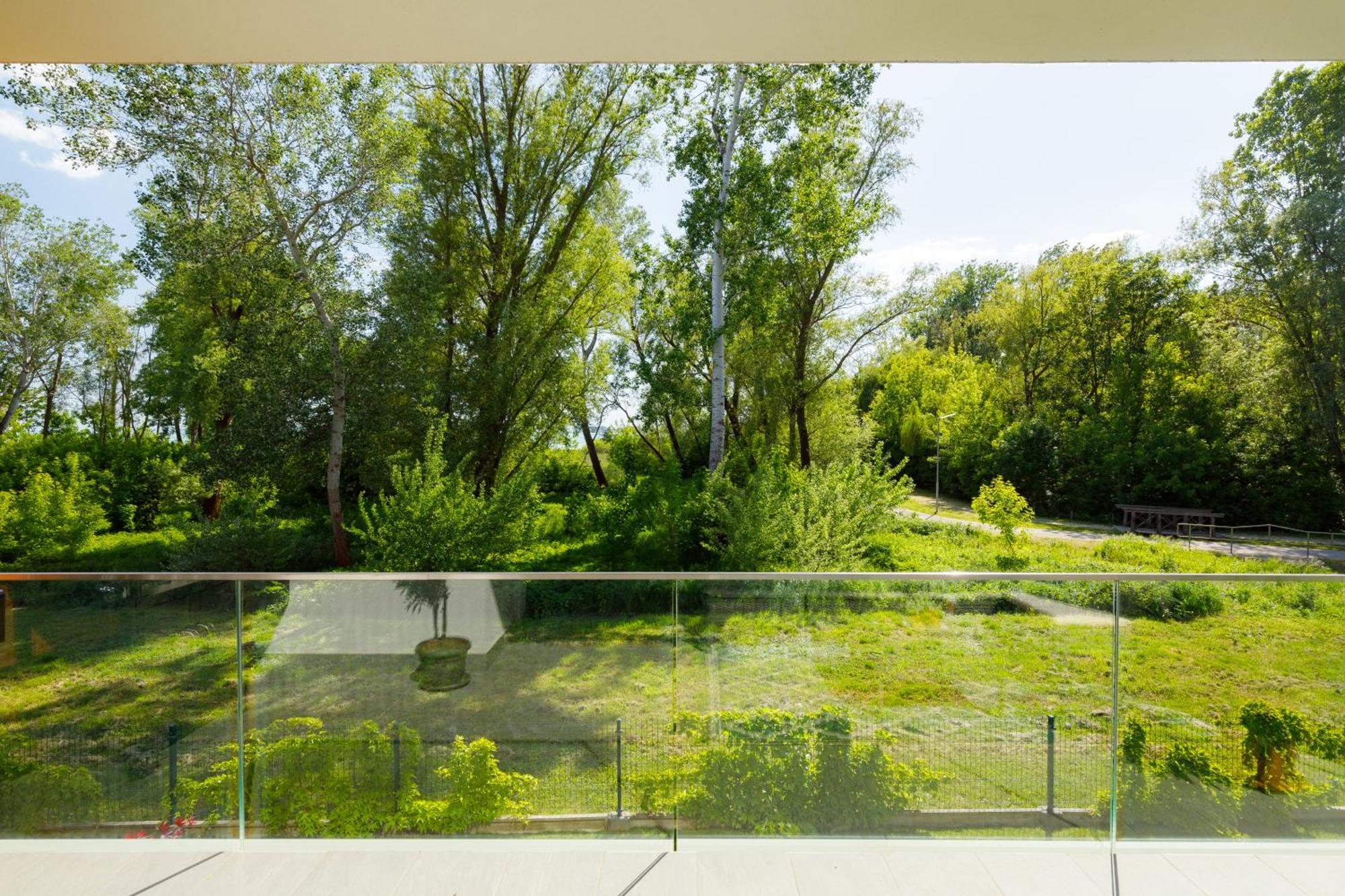 Blue4 Apartment Balatonfůzfő 외부 사진